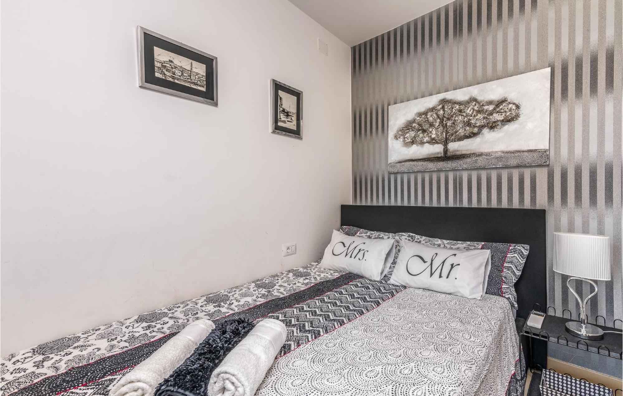 Beautiful Home In Martinscica With Wifi Экстерьер фото