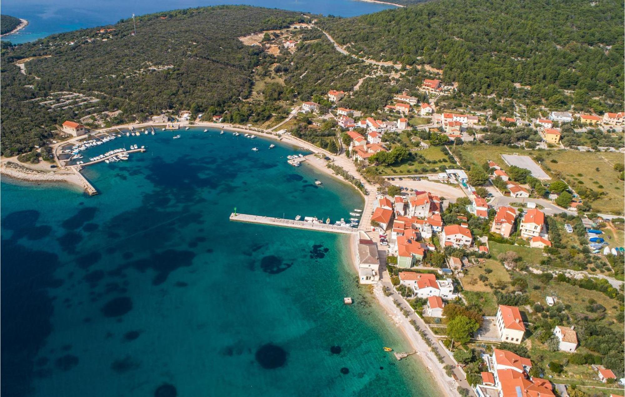 Beautiful Home In Martinscica With Wifi Экстерьер фото