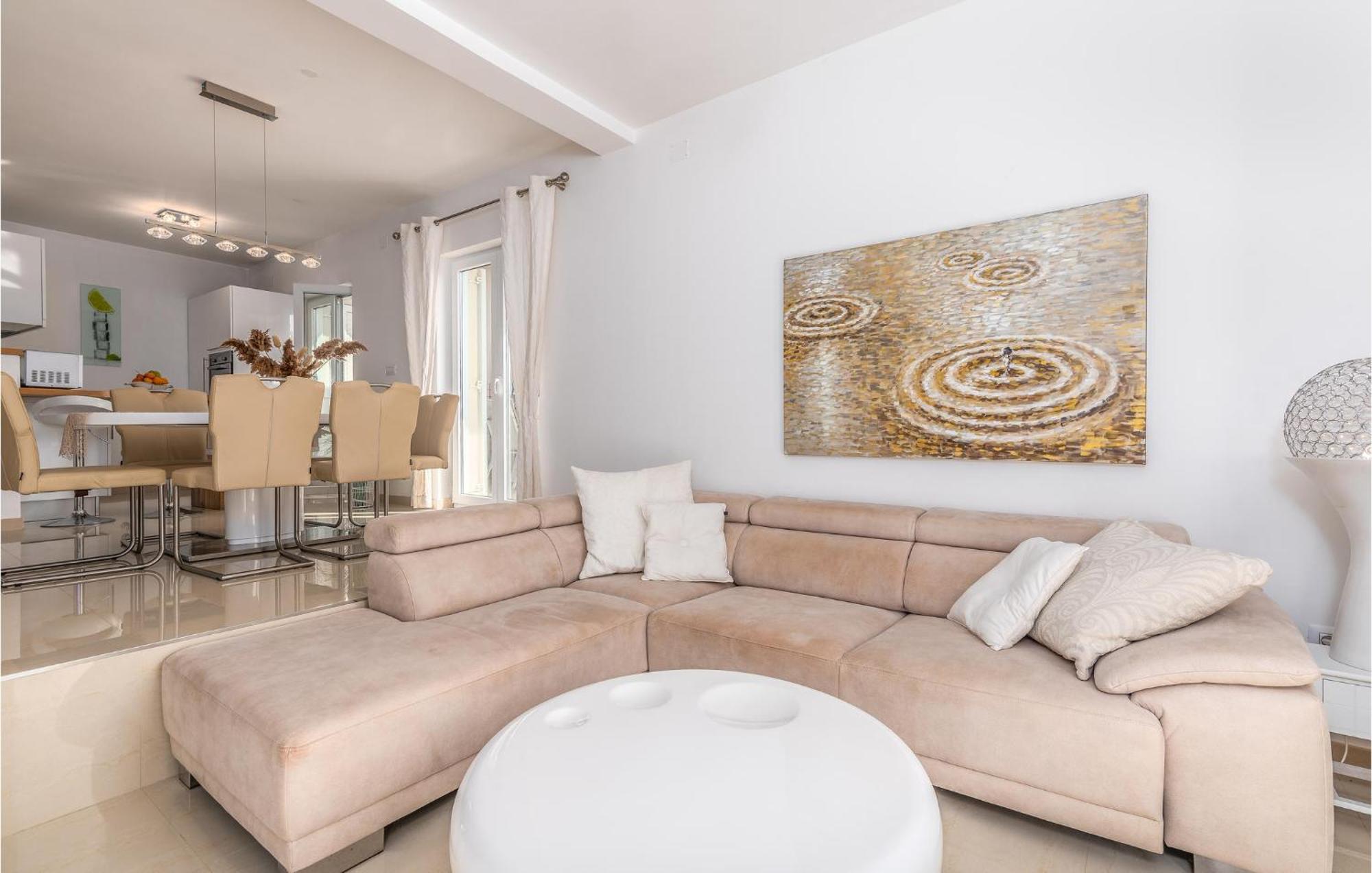 Beautiful Home In Martinscica With Wifi Экстерьер фото